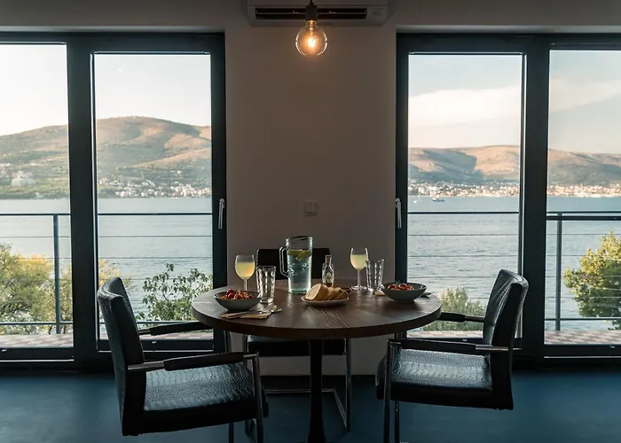 Kuca Stipo Donji Okrug (Ciovo)